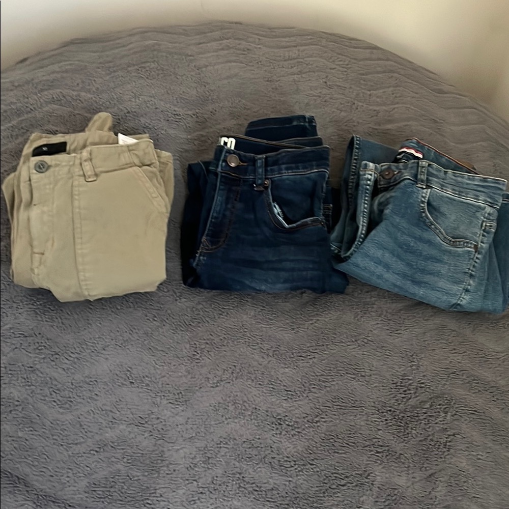 Assorted Jeans and Khaki Pants (alll from different brands)